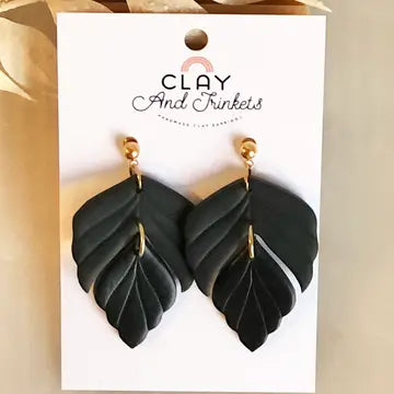 Hanna Black Dangles